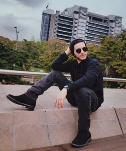 Mike_0012 Dangerously Charming 🙈🥵 รูป  4