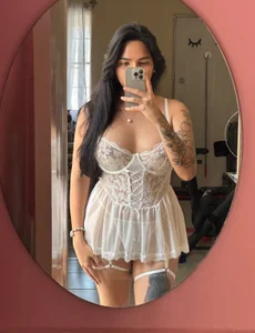 monicaconde Hello 圖片 6