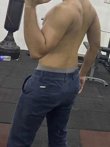 Hotmaskedboi Public 사진