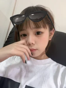 HSU8HSU 叶叶儿(^～^) 사진 2