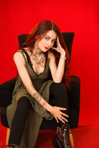 AntonellaEscuderoDangerous Charm图片 6