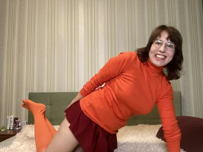 ClassyLiza Velma Dinkley/Halloween’24 Foto 2