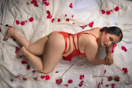 Barbara_fox__ Sexy between sheets Pic 6