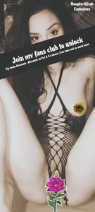 naughtyAliyah Public Poză