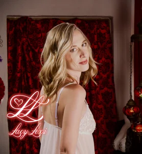 Zdjęcia LacyLexi The 7th of a series. I modelled a whole range of lingerie outfits and this is set number 7.:  2