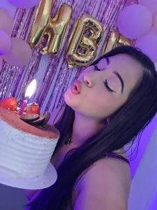 Alisson_Morgann my birthdays 🥳🥰 Bilde 8