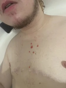 JizzyPups XXX nøgenfoto 5
