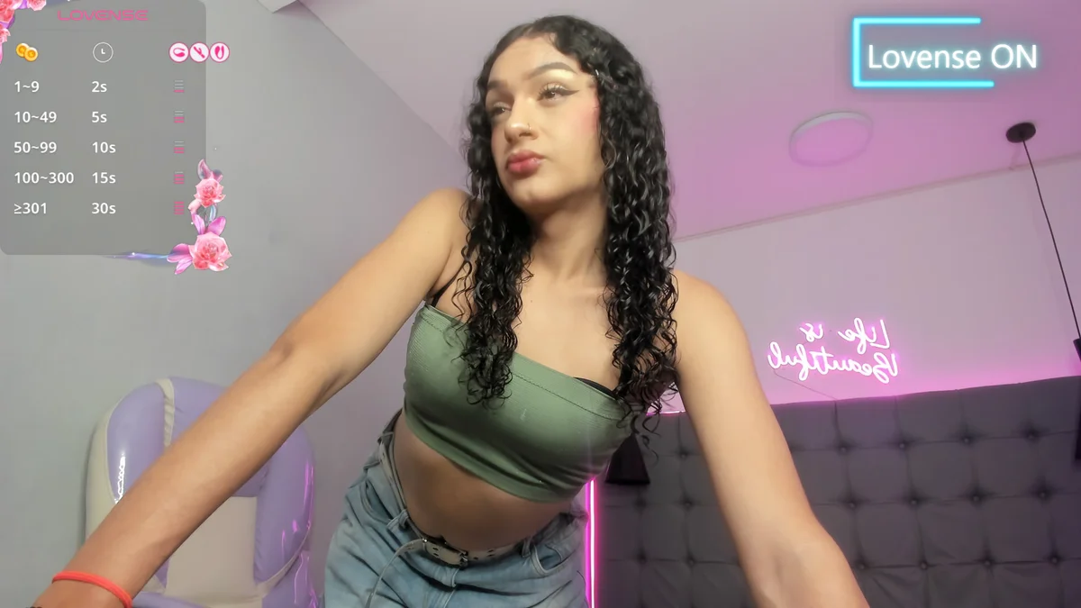 Трендове зображення  4216 scarletcherry18