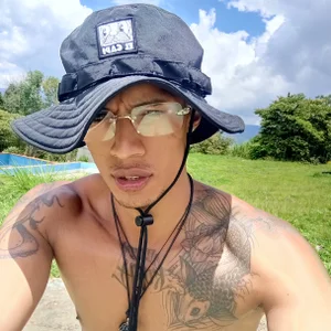 🌞 de Ryan_coopper  2 Imagens