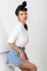 LauraAristizabal calendar girl Foto