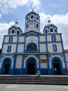 eva_rosse69: In a beautiful town 🌞🌼🌺 ( 4 фото)