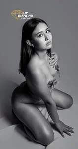 Bella_Miia Public Pic 2