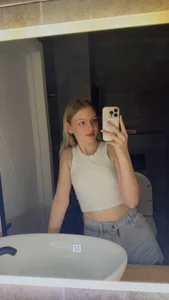 PatriciaaReed new photo Billede 3