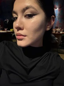 KaryHornsby Public Pic