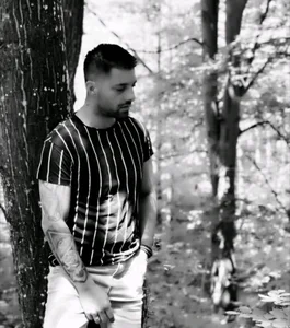 TommyDum Public Poză 4