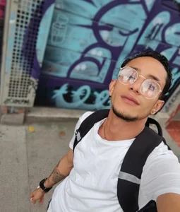 Mike_and_Rayan Public 사진