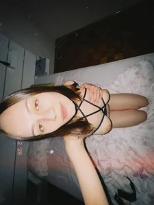 ⛓️ de Eva_kinkystudent  2 Imagens