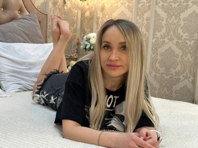 ClairBaker Public Kuva