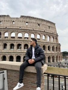 Dimitri_Colleman italia  5টি ছবি