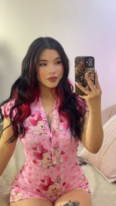 imnikaa_ Do you like my pajamas?💘 Bilde 2