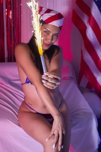 Come_for_this HAPPY 4th OF JULY! 💌✨🎉  9টি ছবি