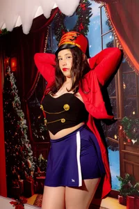 Charlotte__Miller hot christmas Pic 4