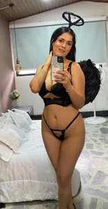 Zdjęcia BellaClaiir Public:  2