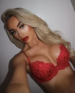 Irish_Barbie Public Pic 4