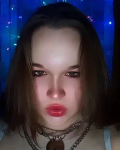 Pinky_Bloom Public Pic