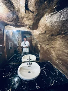 Valentino_Lane On my Christmas trip 🥰 รูป  6