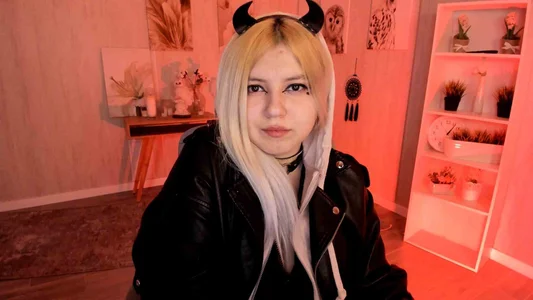 DiaAngell BIG BOSS Pic 4