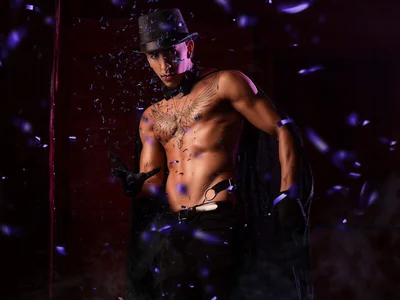 Donovan_Desmond ✨Luck✨ Hình