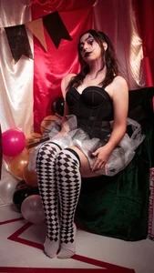 LexyBlaze_ Trick or treat?😈 Foto 2