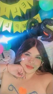 my birthday #29 🥳💙💋 de Thyna_Smithx69 Foto 4