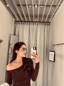 Public de Gisell_Squirt_  2 photos