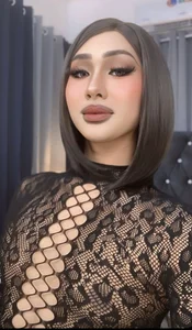 Iris_Hilton 🖤 Pic