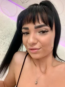 MaraJolie Public Pic 8