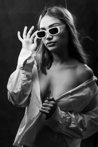 EmillyCutee_ Emily returned Poză 4