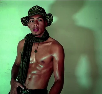 lorian_vikel hot milotar Billede 2