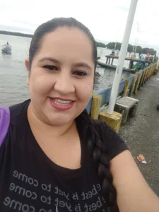 EMILY-NESSA Unique moments Pic 2