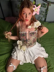 Forest Fairy de Sweet_Evva  5 Imagens