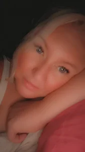 Glittergoddesss Say Hi !! Pic