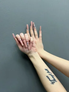 Anais_Bloom LONG NAILS LOVERS Foto 8