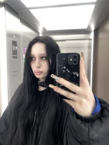 RikkiSmollee Public Pic 2