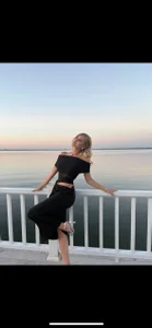 HalleyChong Public Poză 2