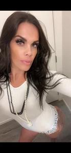 LexingtonLee Public Pic