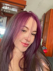 carlota_petiteのNew Hairstyleの 7枚の写真