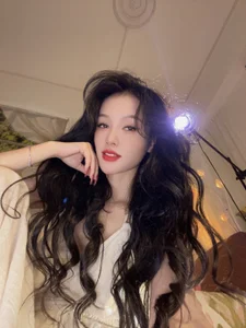 sharony_x Public  3টি ছবি