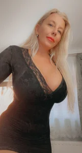 TUNDEROSE1 Public Pic