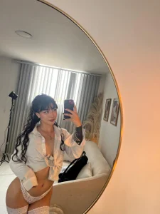 Public od Miss_Meghaan  5 snímek